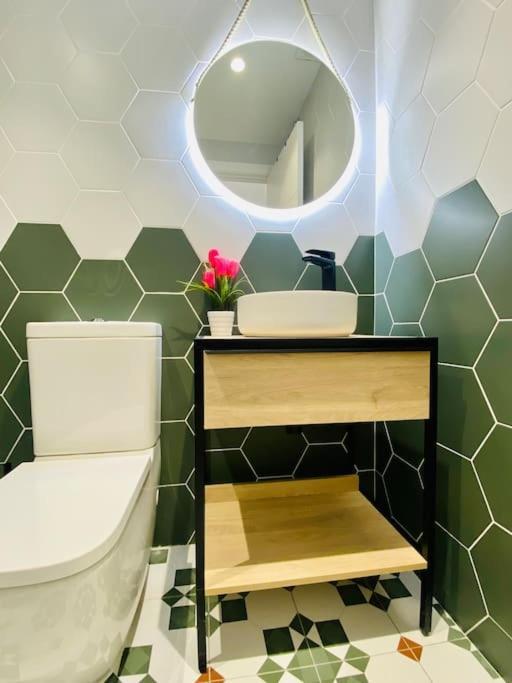 Cabanyal Room 2 - Small & Stylish By The Beach Valência Exterior foto